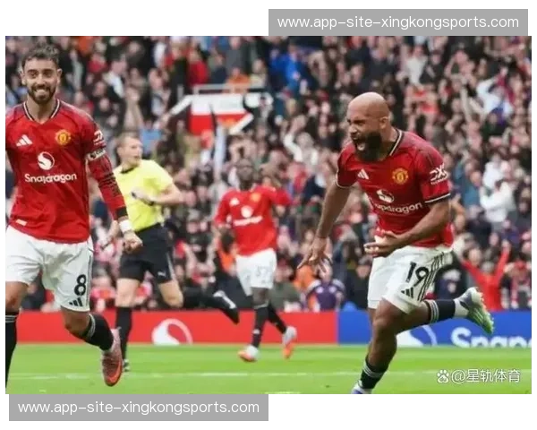 曼联2-0热刺豪取四连胜 卡里克通杀英超BIG5展现战术功力